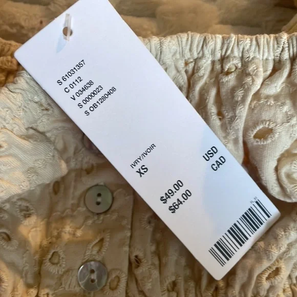 Urban Outfitters Top! New ! 459 - Picture 4 of 5